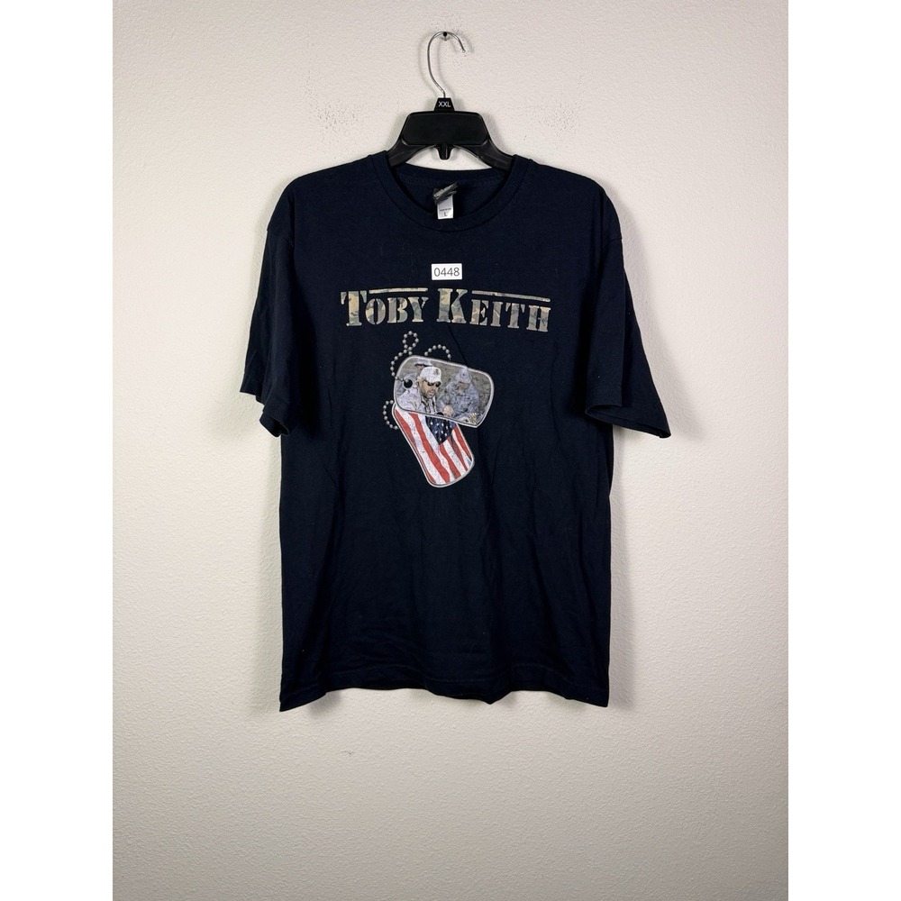 Toby‎ Keith Patriotic Military Graphic T-Shirt Made USA Bayside Sz L Vintage Tee